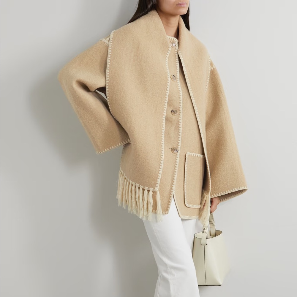❌SOLD❌ TOTEME
Draped fringed wool-blend jacket 32 - Picture 5 of 14